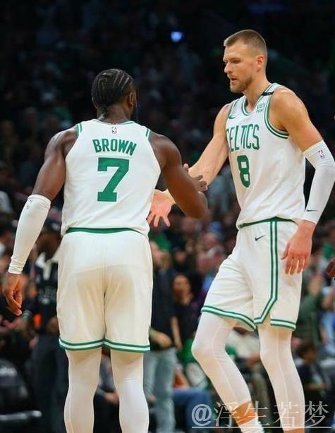 凯尔特人依靠波尔津吉斯30分狂胜太阳