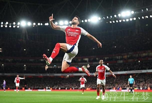 阿森纳梅里诺2025年英超进9球6头球破门,队内英超双料第一 阿森纳梅里诺2025年英超进9球6头球破门,队内英超双料第一